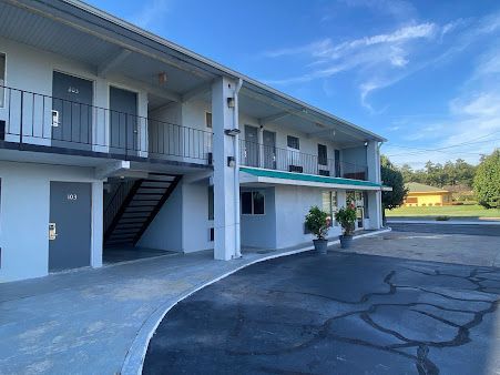 Discovery Inn