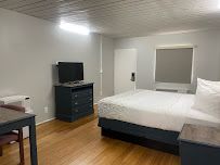 Discovery Inn