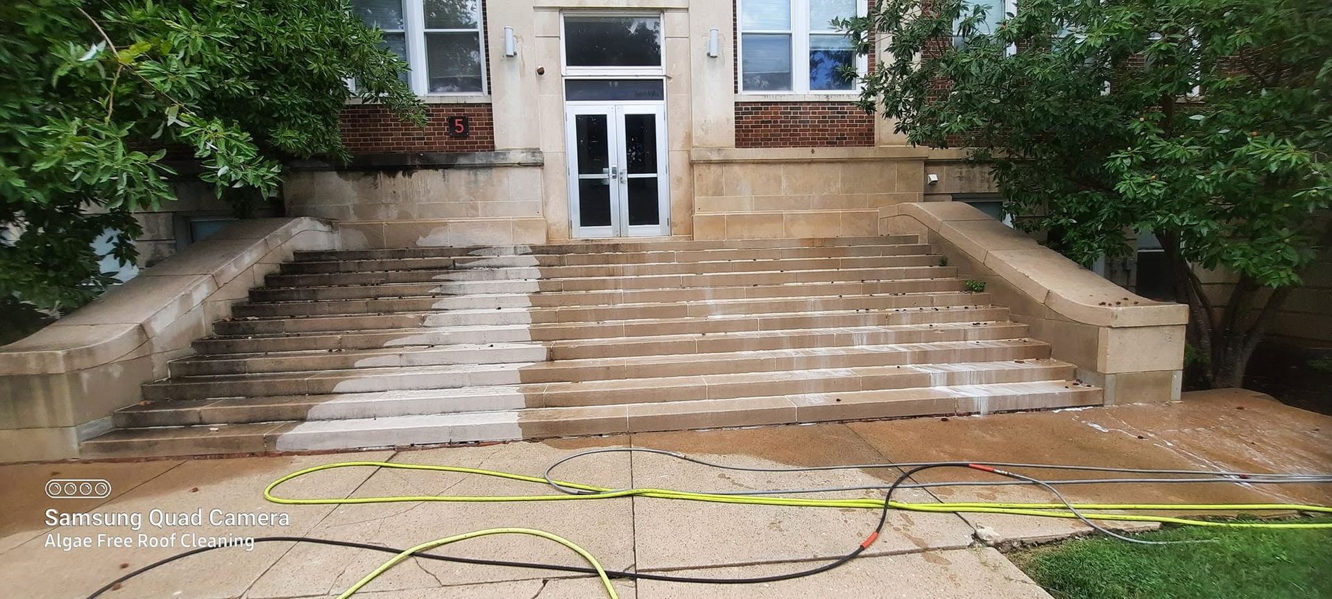 Commercial Pressure Washing