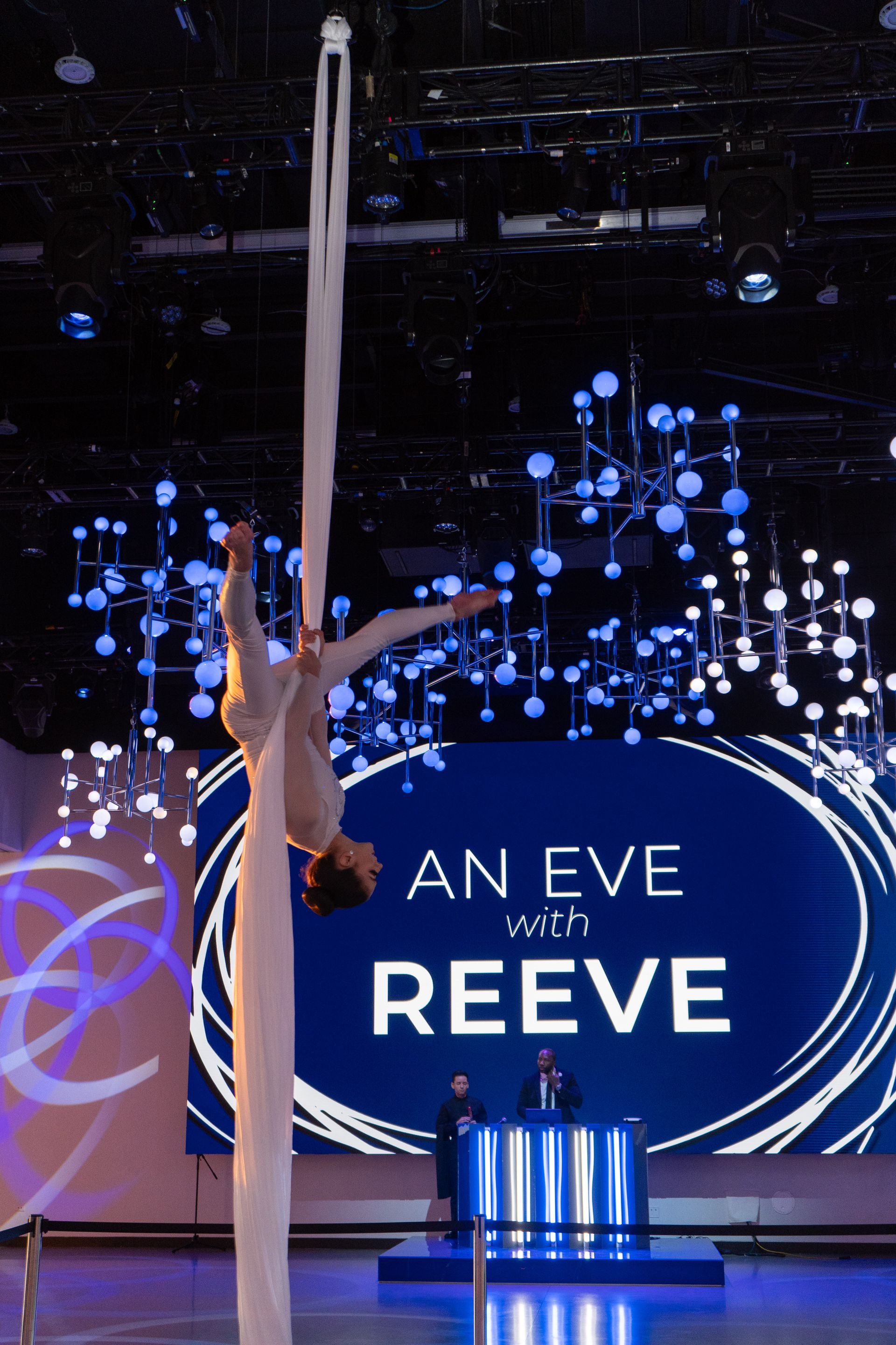 en eve with reve banner