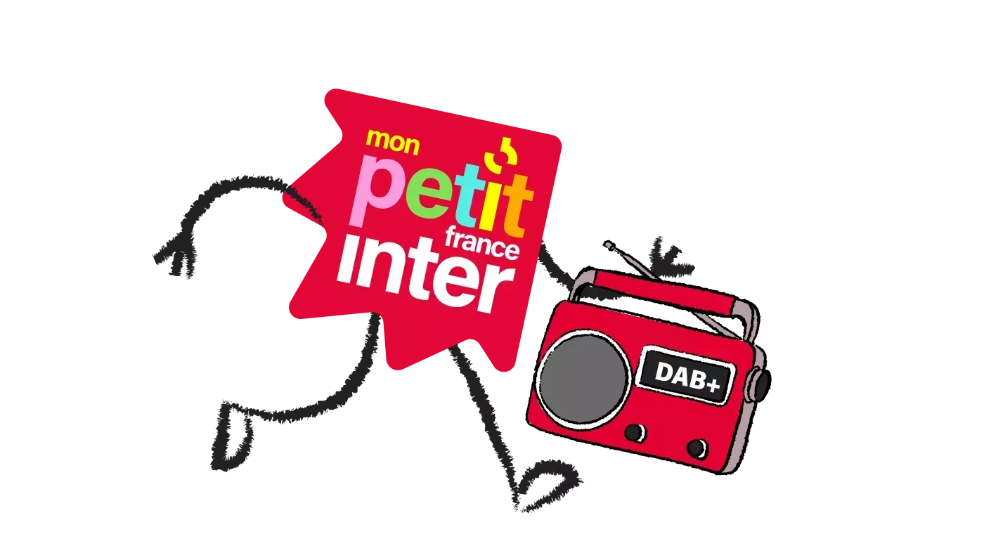 Mon petit France Inter arrive en DAB+ avec un poste radio DAB+ à la main