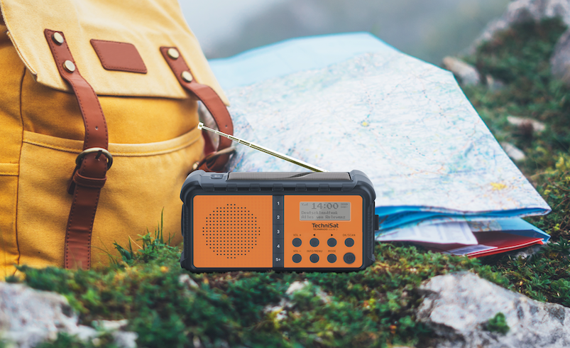 Techniradio Solar 2