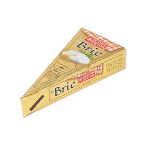 Payson & Breton Le Brie. A mild, mould ripened Brie from Pays de la Loire, with a milky flavour and a light hint of hazelnut.
