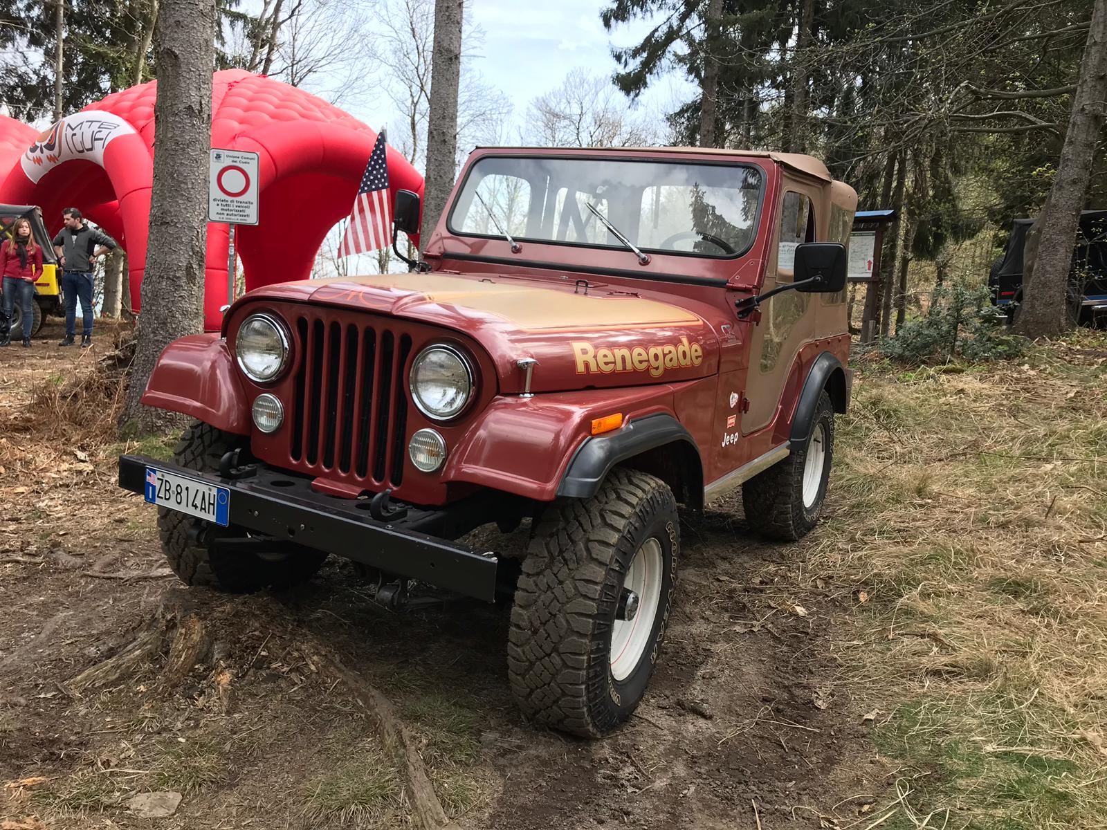 Veicolo fuoristrada Jeep 