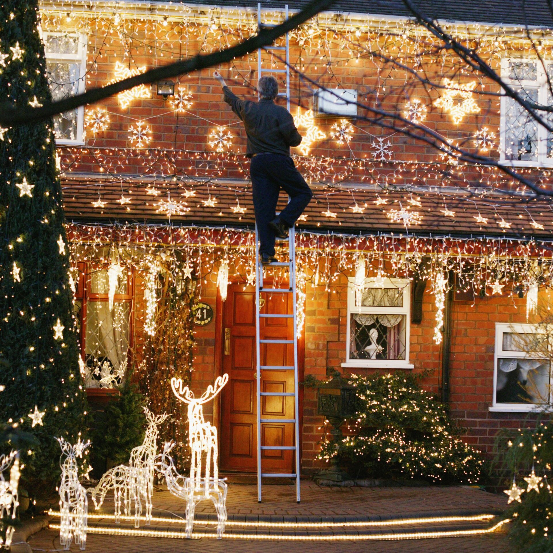 hanging Christmas lights