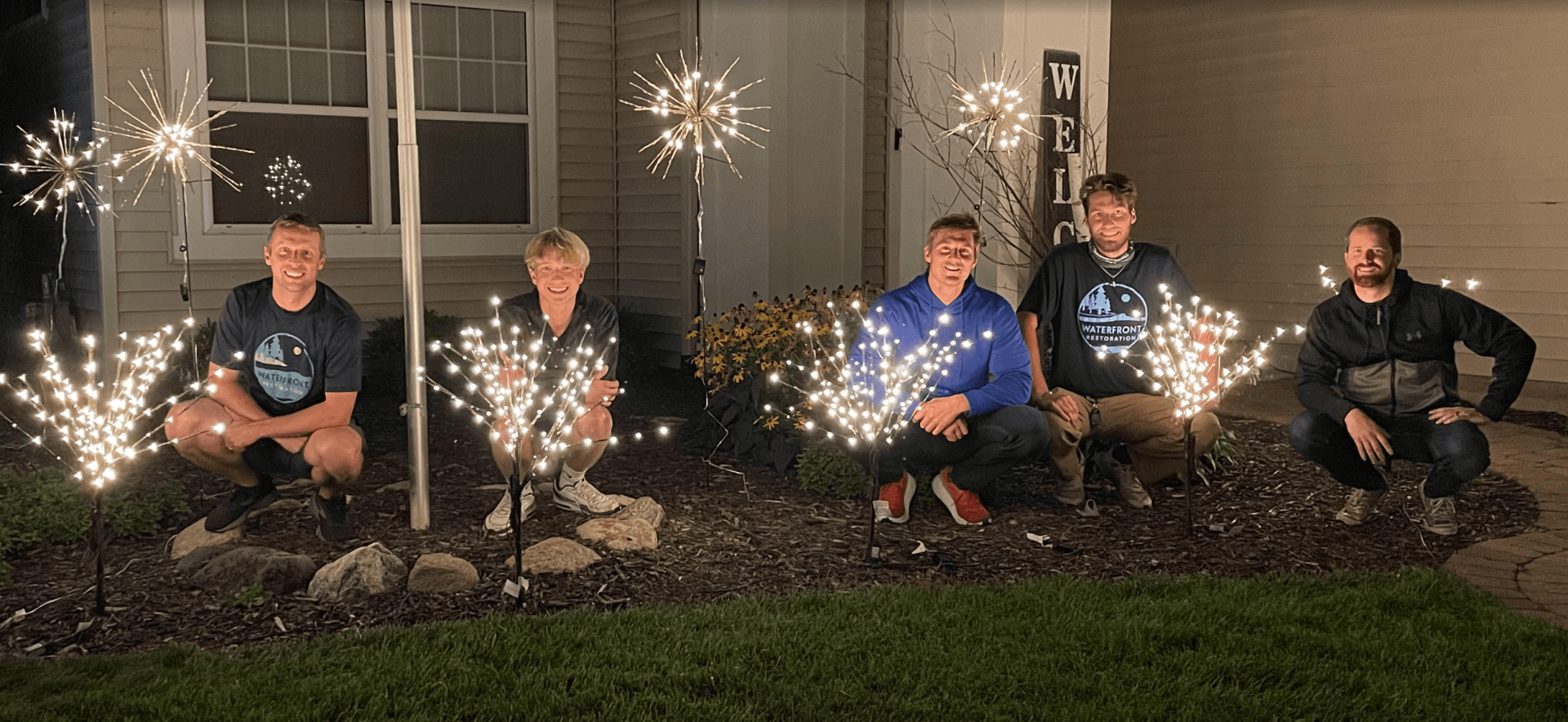 professional christmas light installers