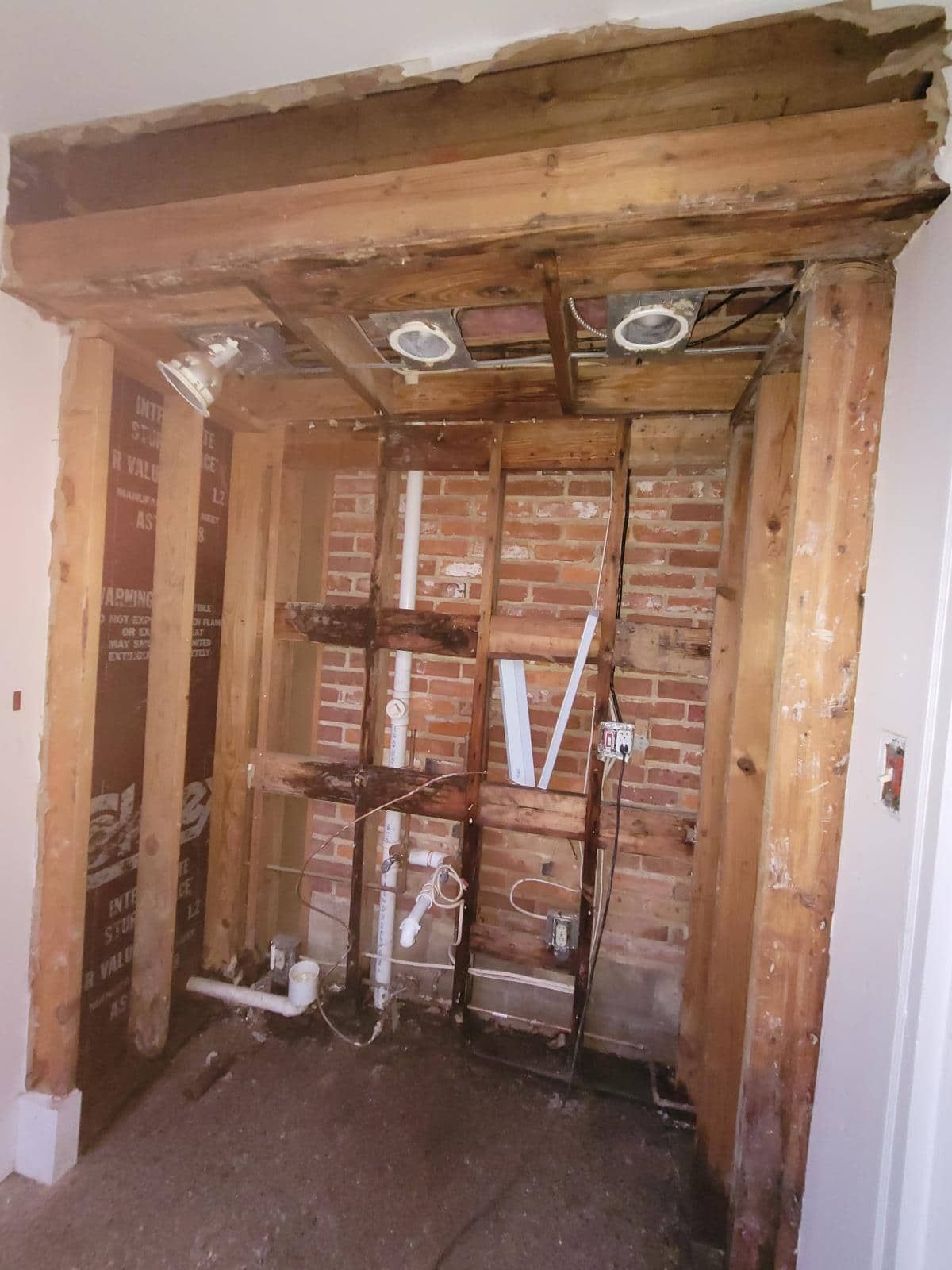 water damage due to pipe burst