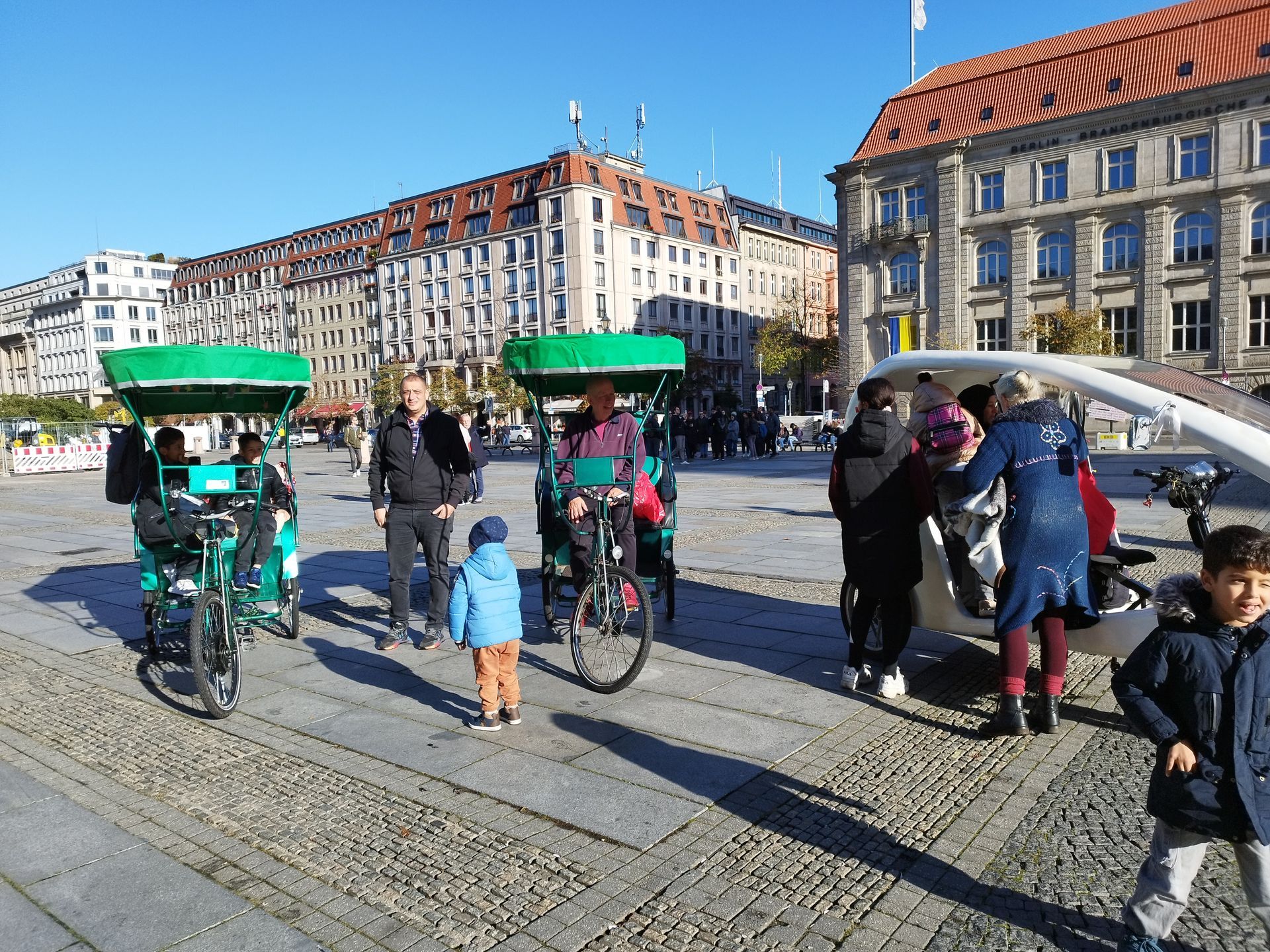 Berlin excursions and Rickshaw Sightseeing