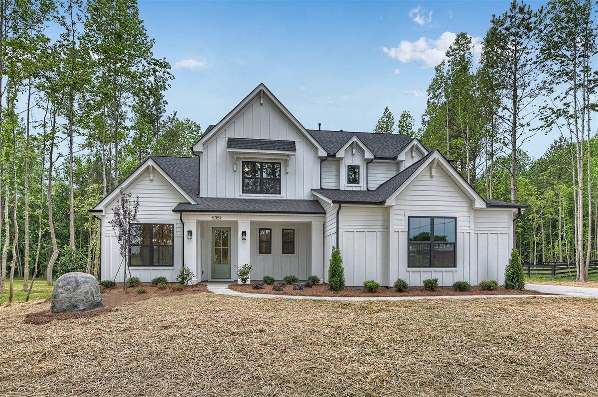249 Triple Ponds Court Clover SC - Blakely Plan - RyKar Homes