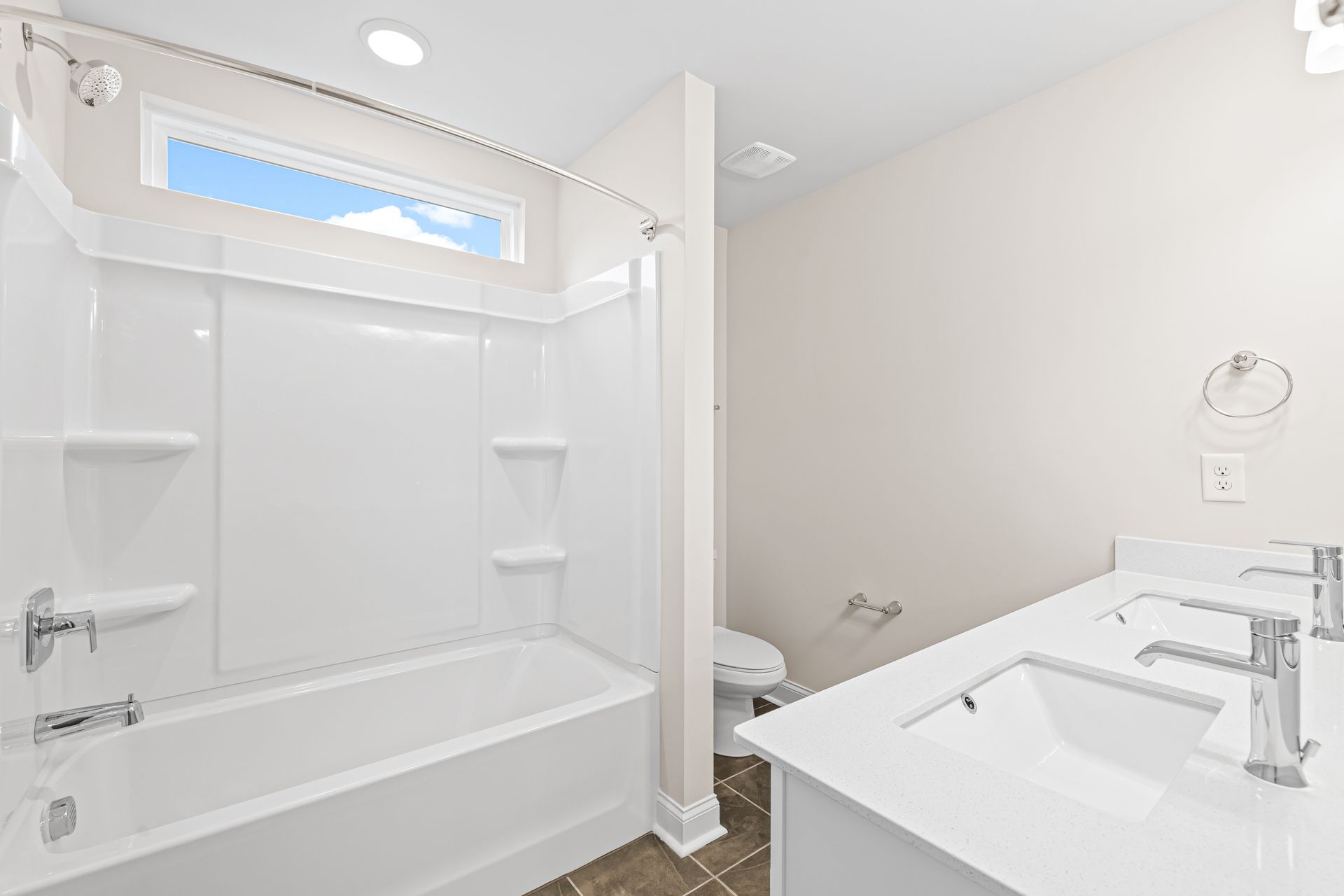 photo of Belmont floorplan secondary bathroom