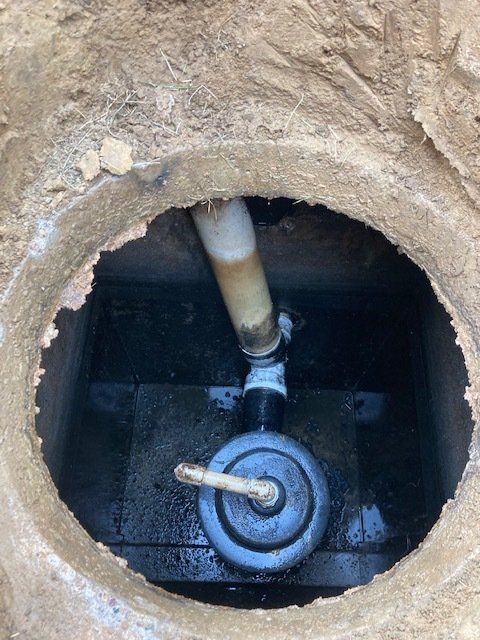 Cleaning Septic Tank — Dubuque, IA — Triple J Septic Services Cleaning Septic Tank — Dubuque, IA — Triple J Septic Services