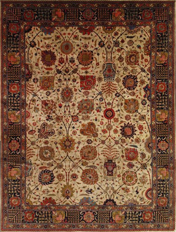 Persian Tabriz rug, 10'10