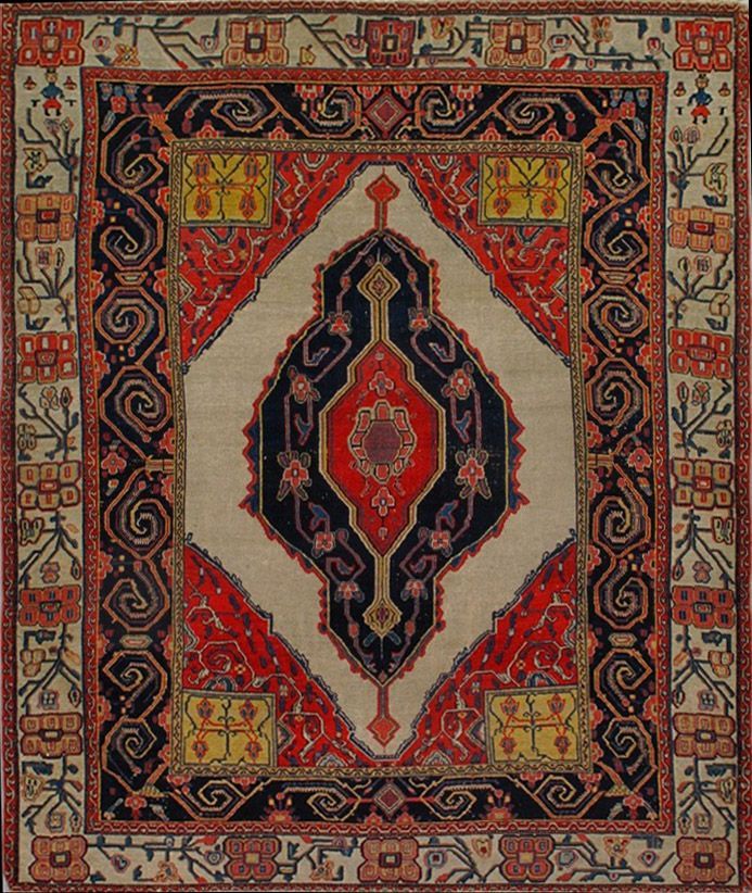 Antique Senneh rug, 4'11