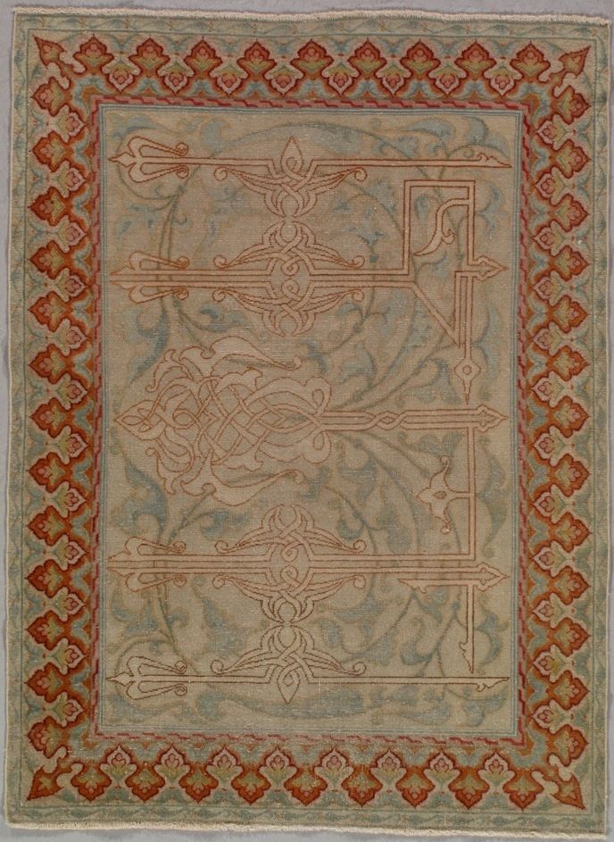 Antique Agra rug, 3'9