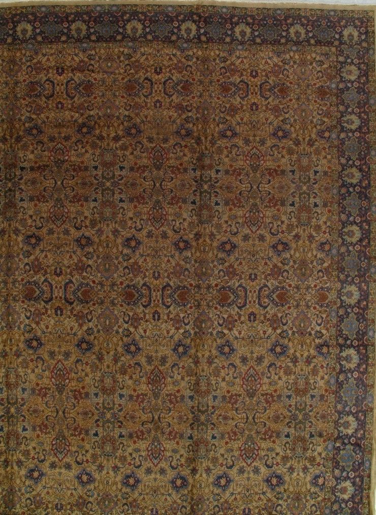 Antique Hereke rug, 15' x 24'6
