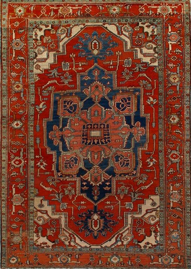 Antique Serapi rug, 7'7