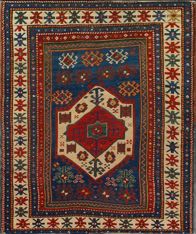 Antique Kazak rug, 4'3