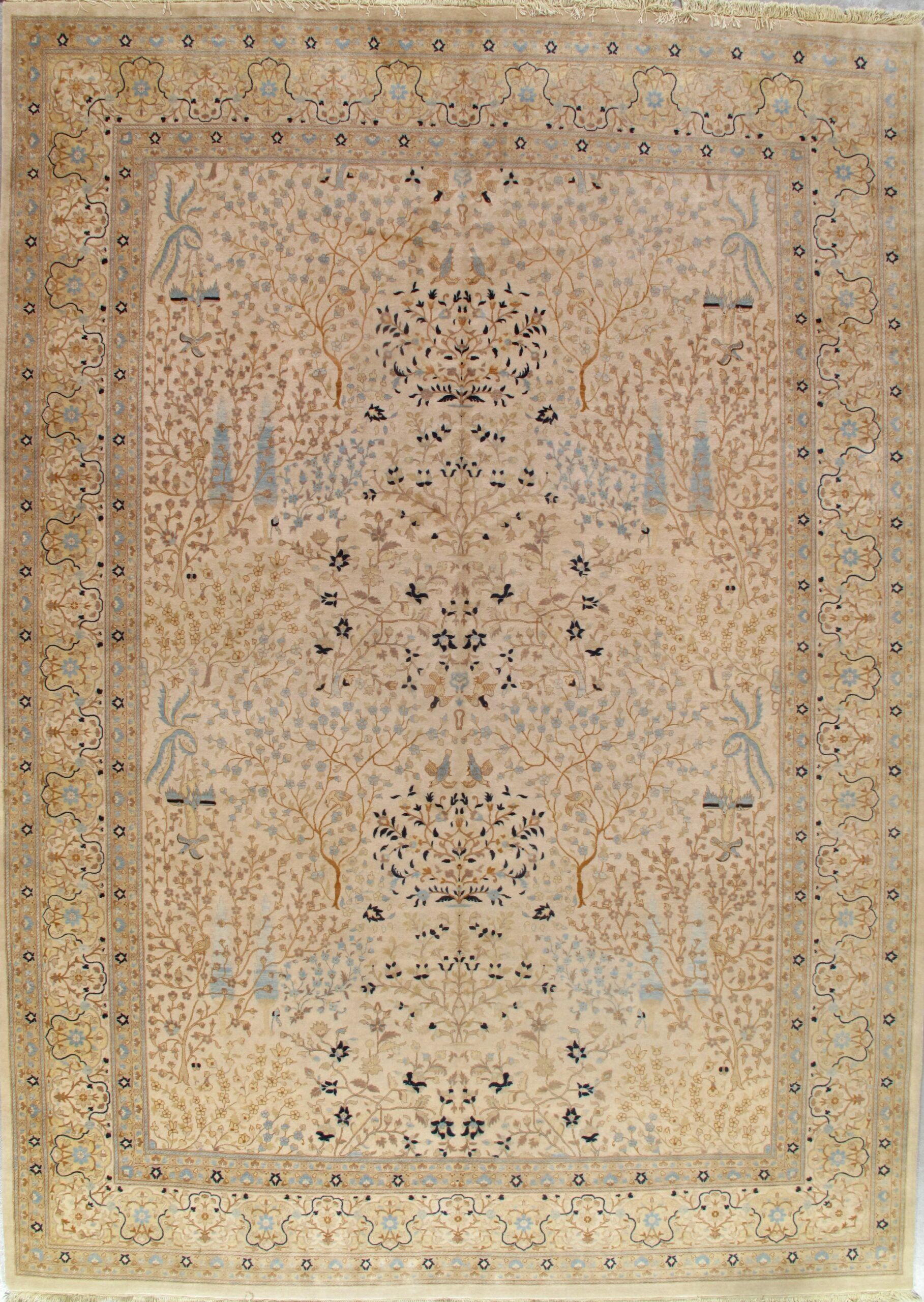 Pakistan Tabriz rug, 10'1