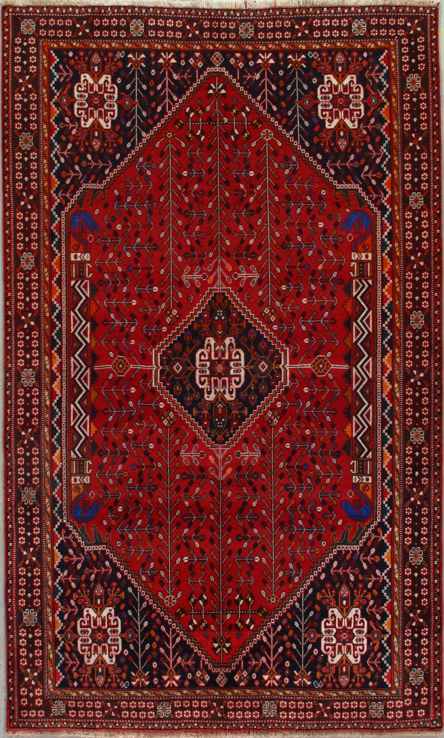 Vintage Persian Qashqai rug, 5'2