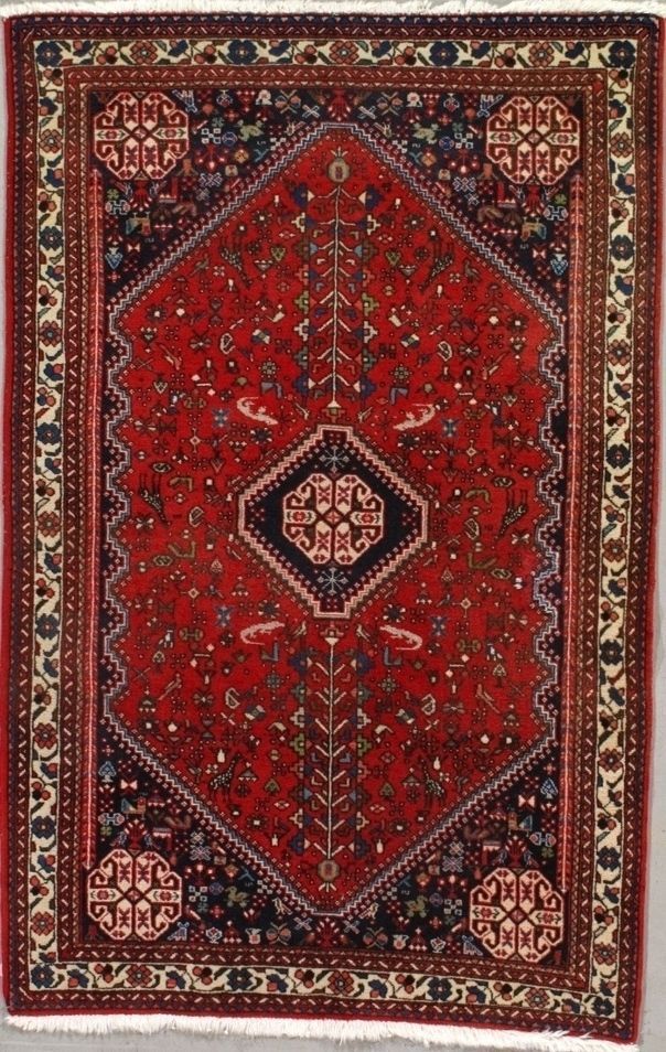Persian Qashqai rug, 5'3