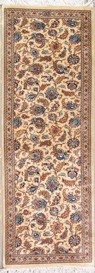 Qum rug, 1'9