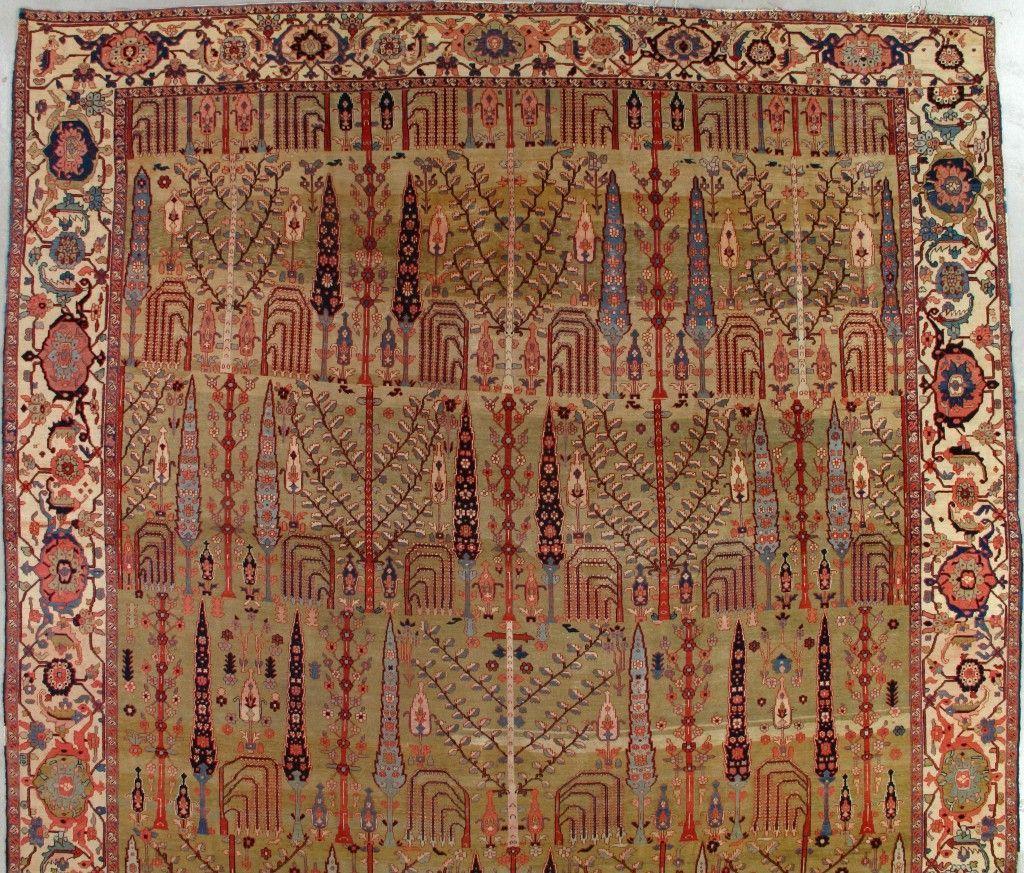 Serapi rug, 12'4