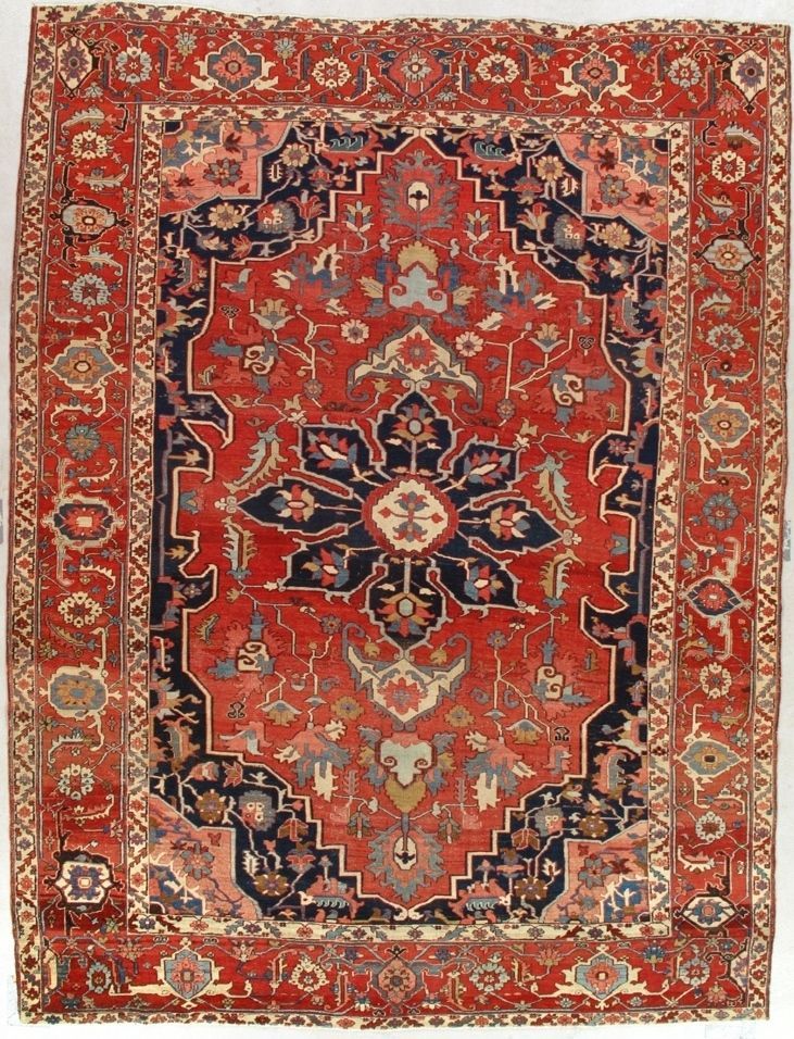 Antique Heriz rug, 9'2