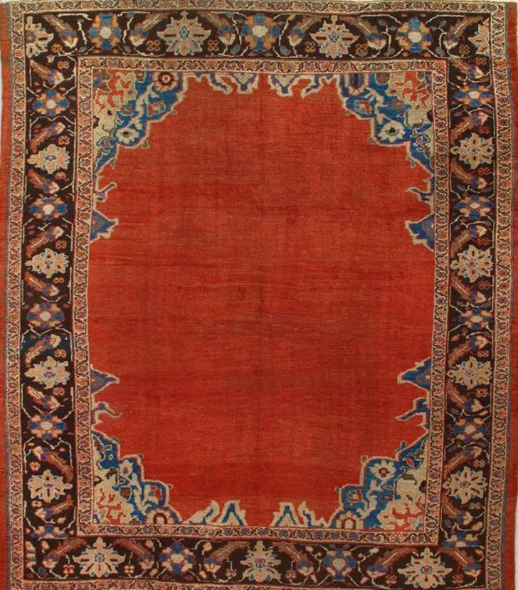 Antique Sultanabad rug, 9'2