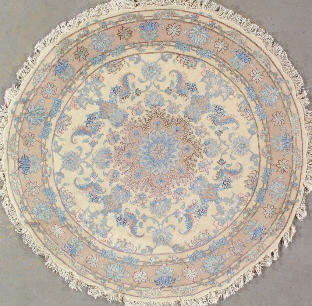 Tabriz rug, 4'9