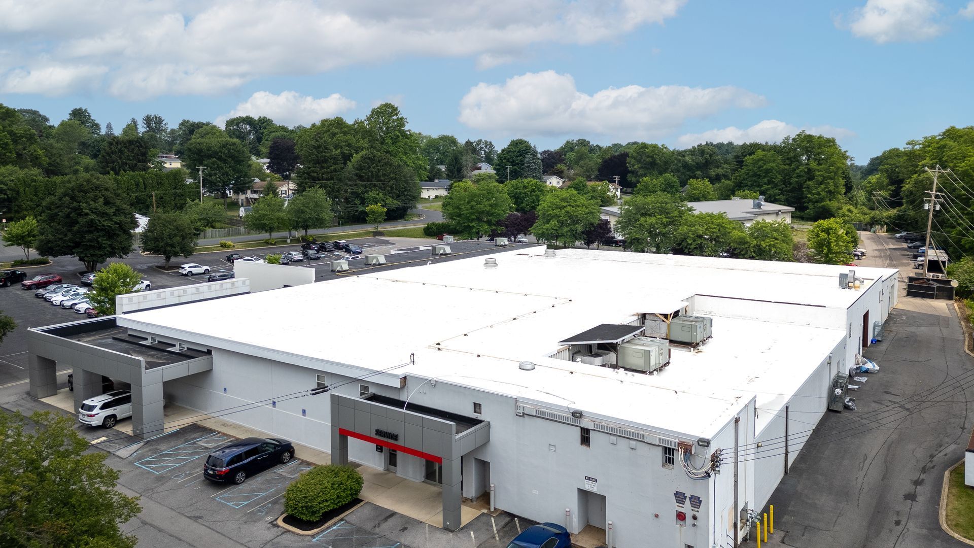 Falt roofing waterproffing and