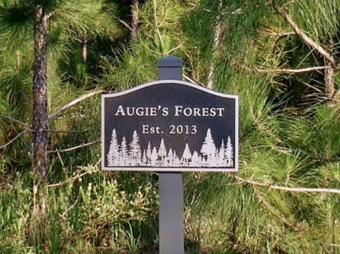 stake plaque