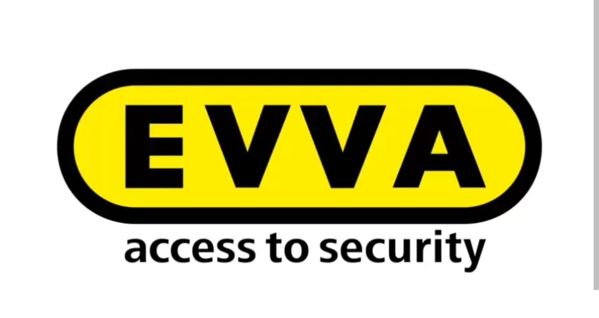 Logo EVVA in giallo e nero con la scritta 
