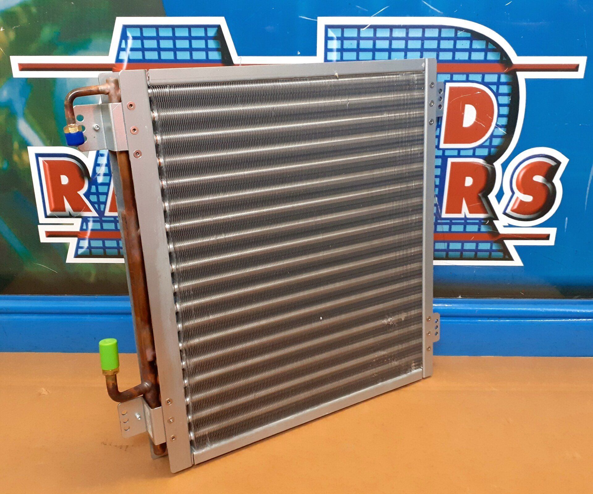 JCB Condenser