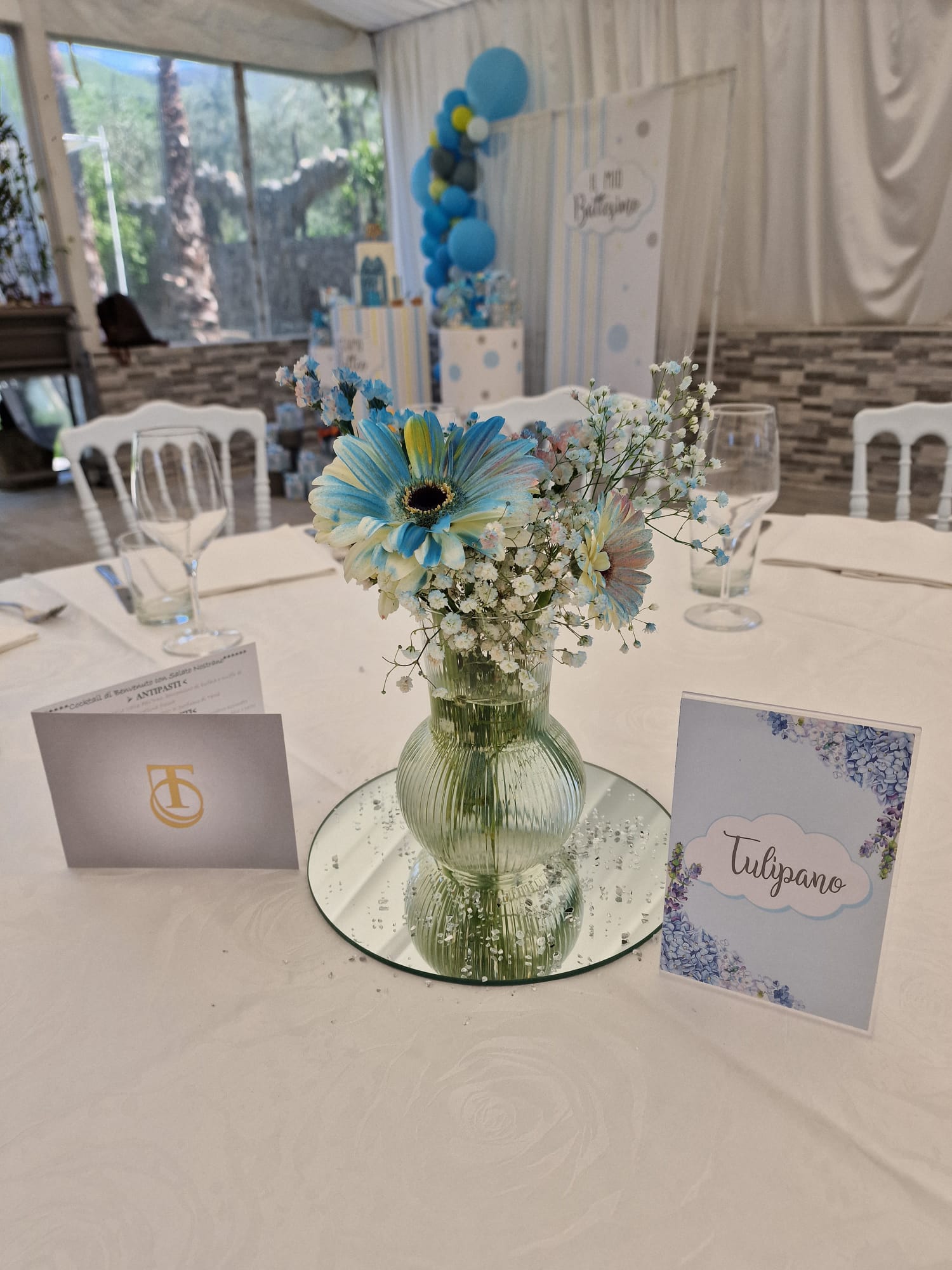allestimento per il battesimo di un bambino presso Tenuta Olivia 90