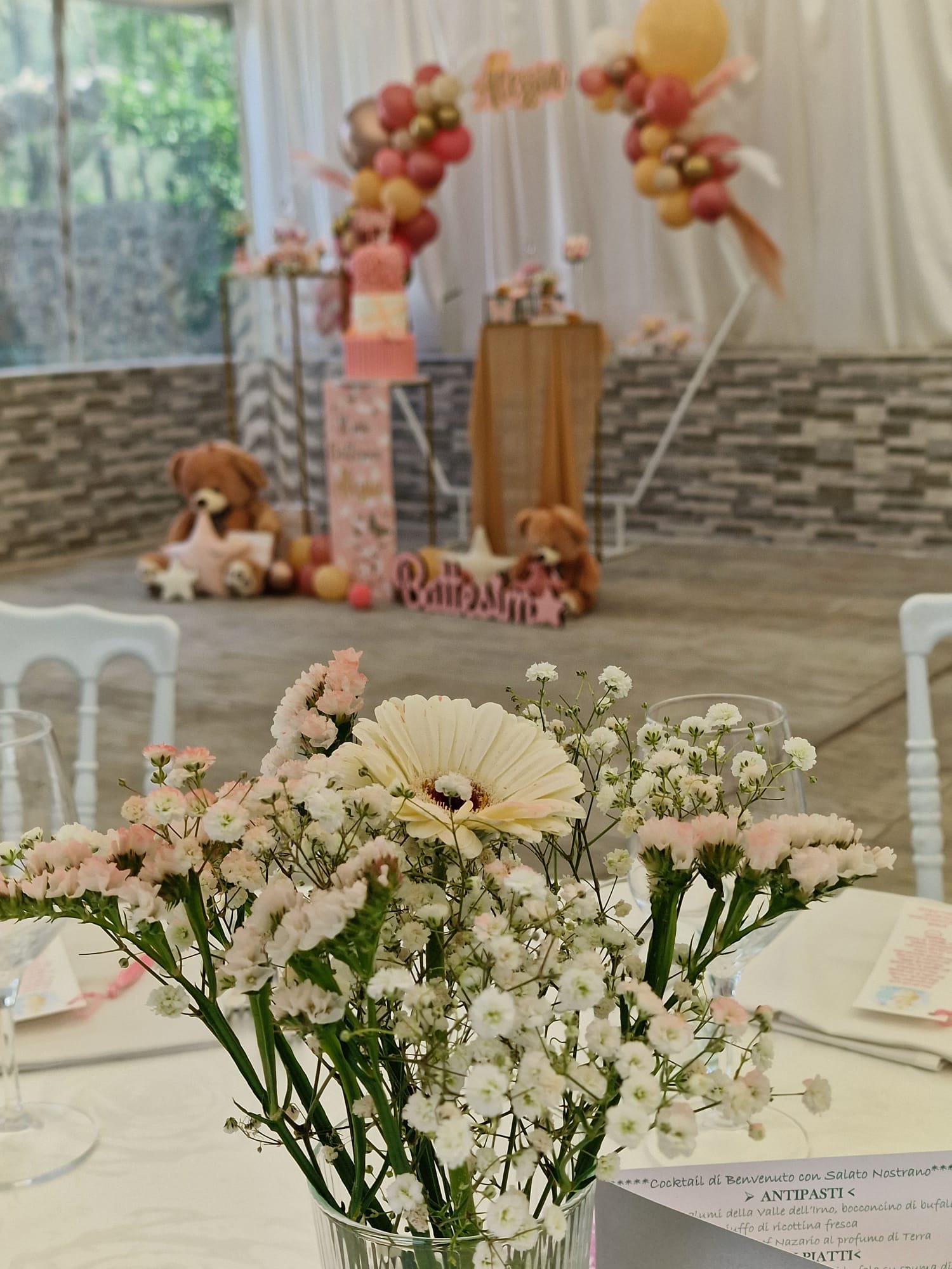 allestimento per il battesimo di un bambina presso Tenuta Olivia 