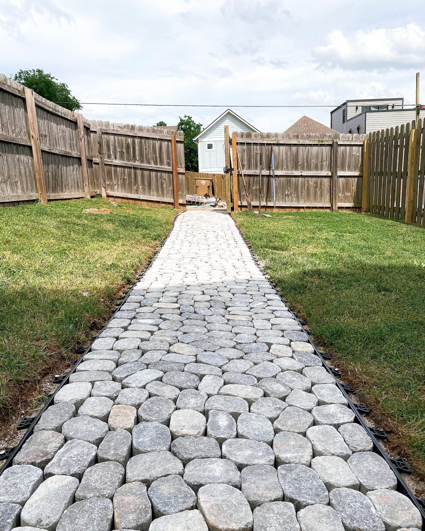 paver patio contractors