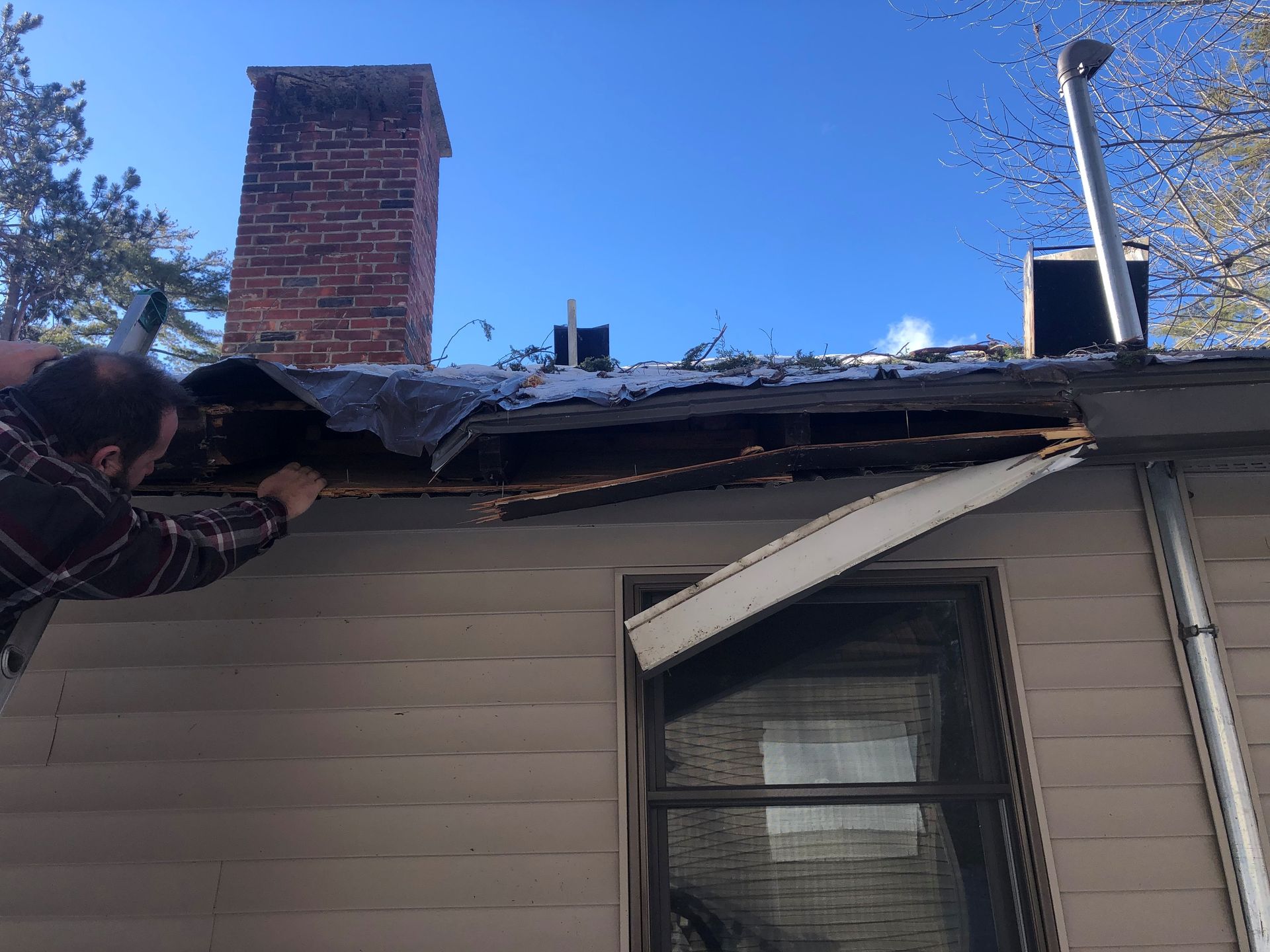 Metal Roofing Service Technician in Brunswick, ME