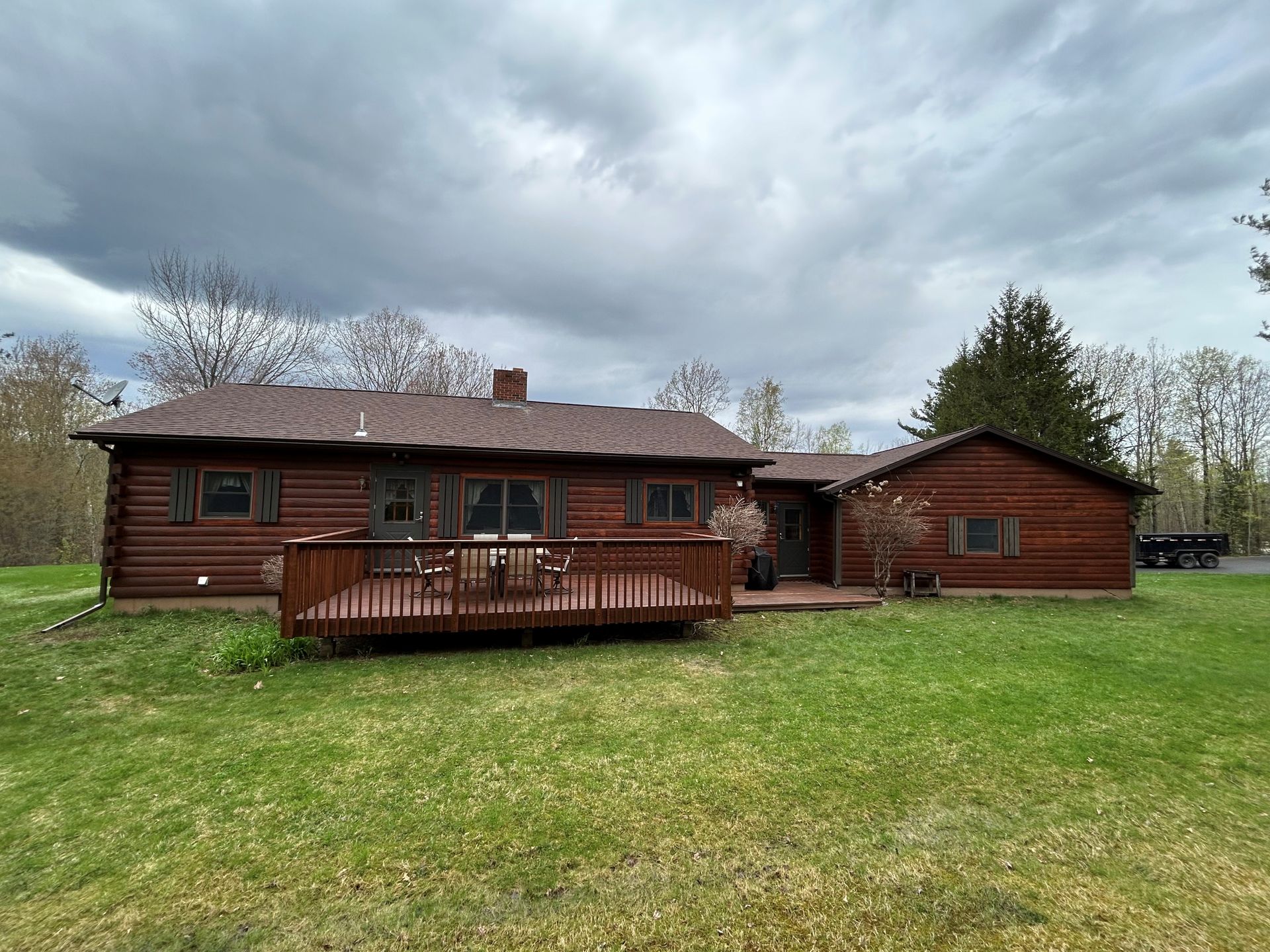 Cabin Home in Auburn, ME With Updated Deck