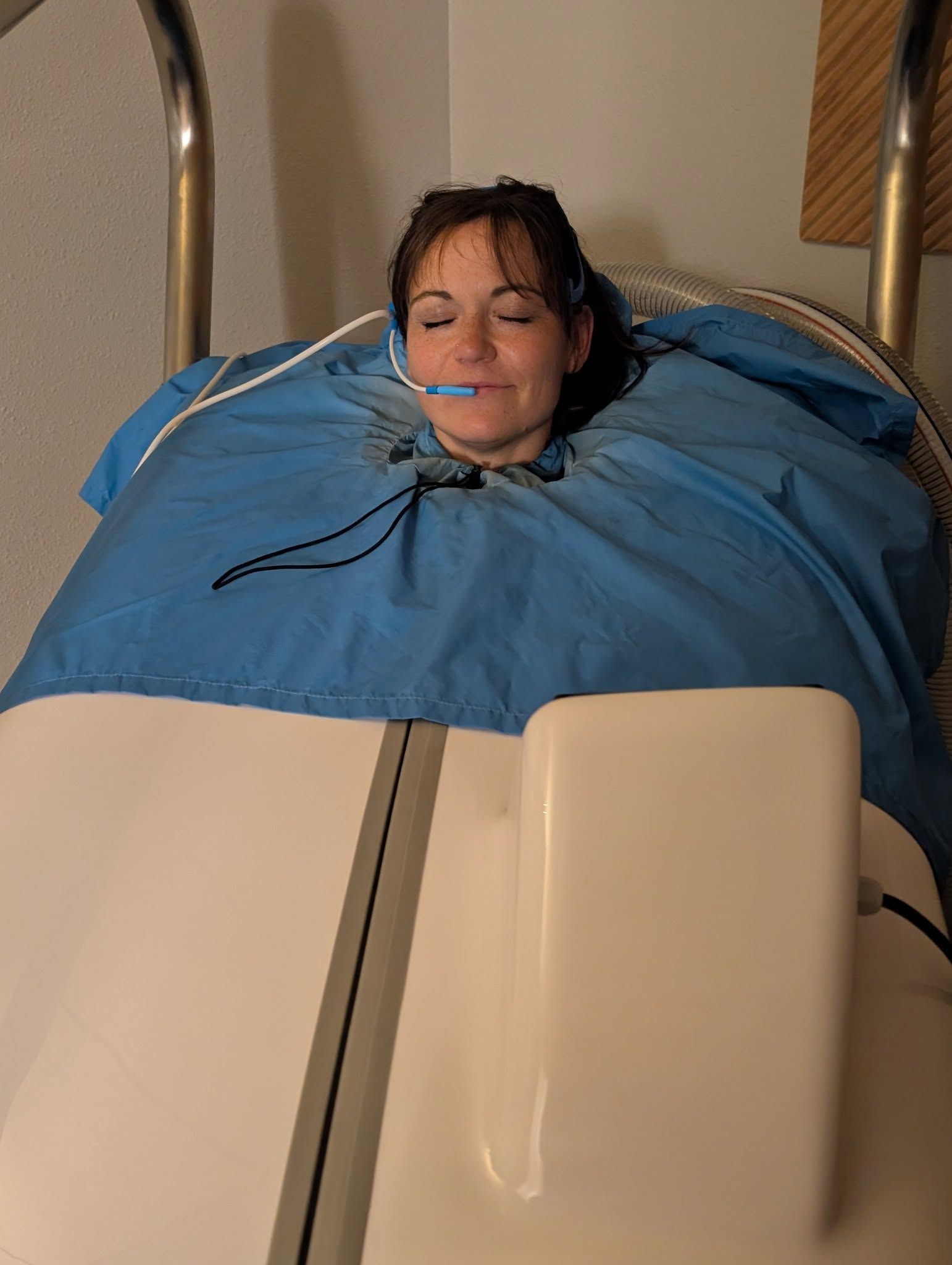 Hocatt ozone sauna pod at The Wellness Cove
