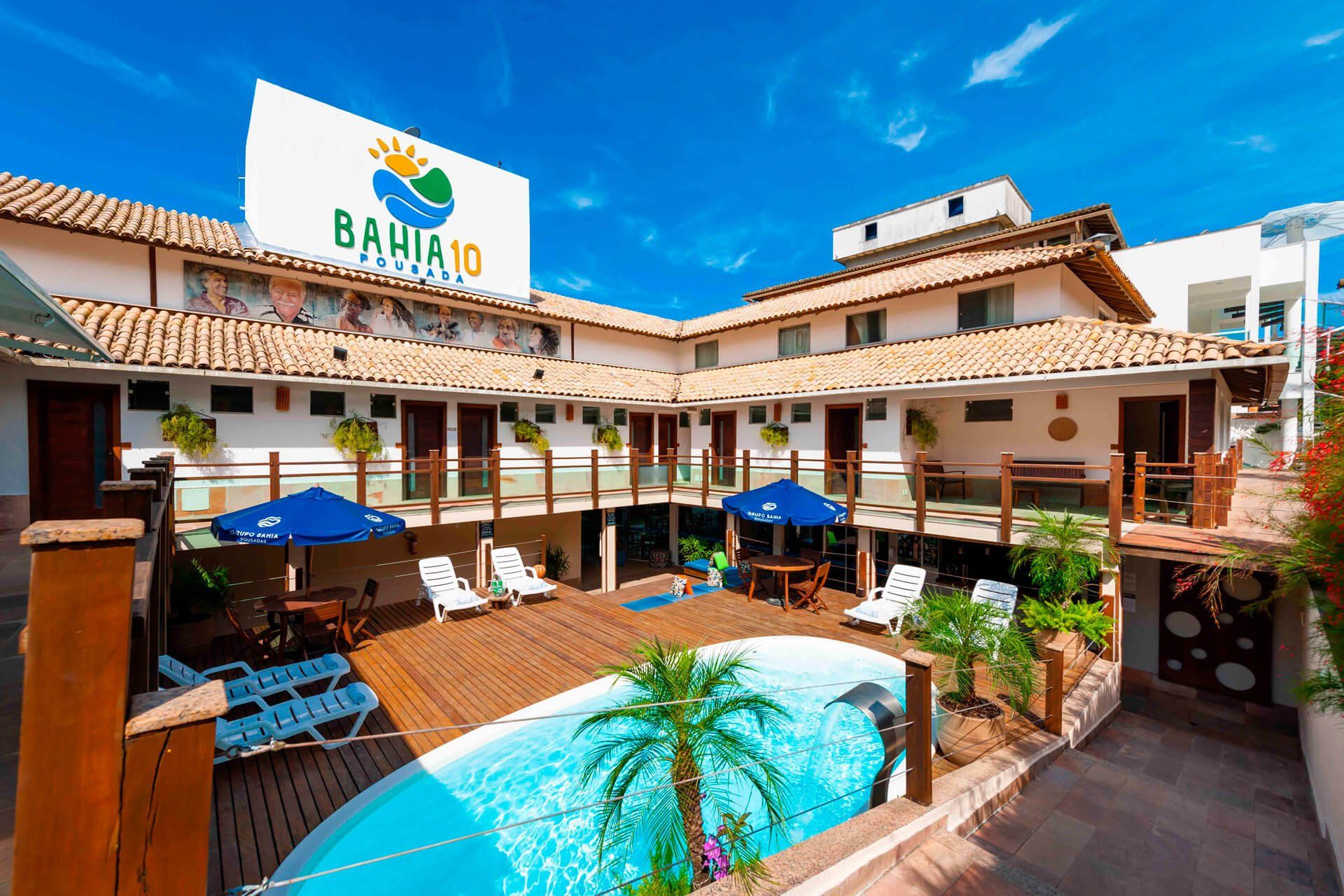 Piscina e pousada Bahia 10