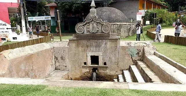 Imagem da Fonte Grande, um dos principais monumentos históricos da Ilha de Morro de São Paulo.