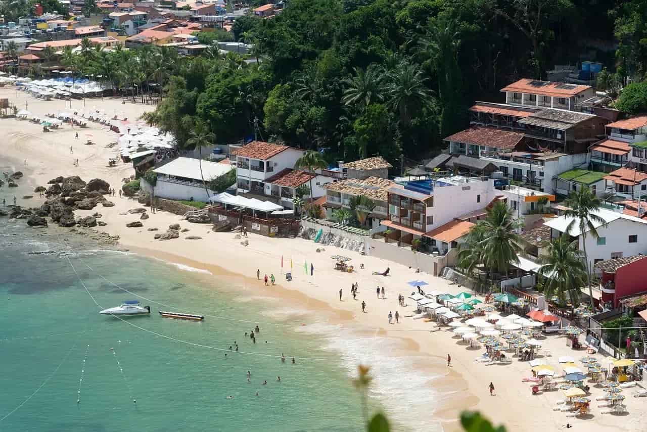 Faixa de areia da Praia em Morro de São Paulo