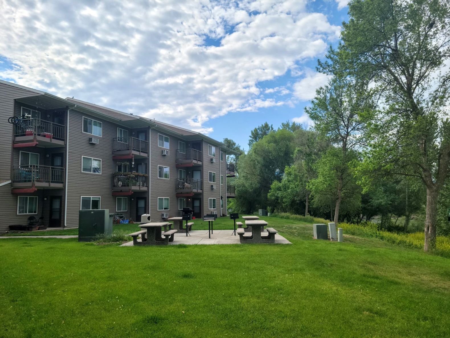 Missoula, Montana Apartments for Rent Riverside Location