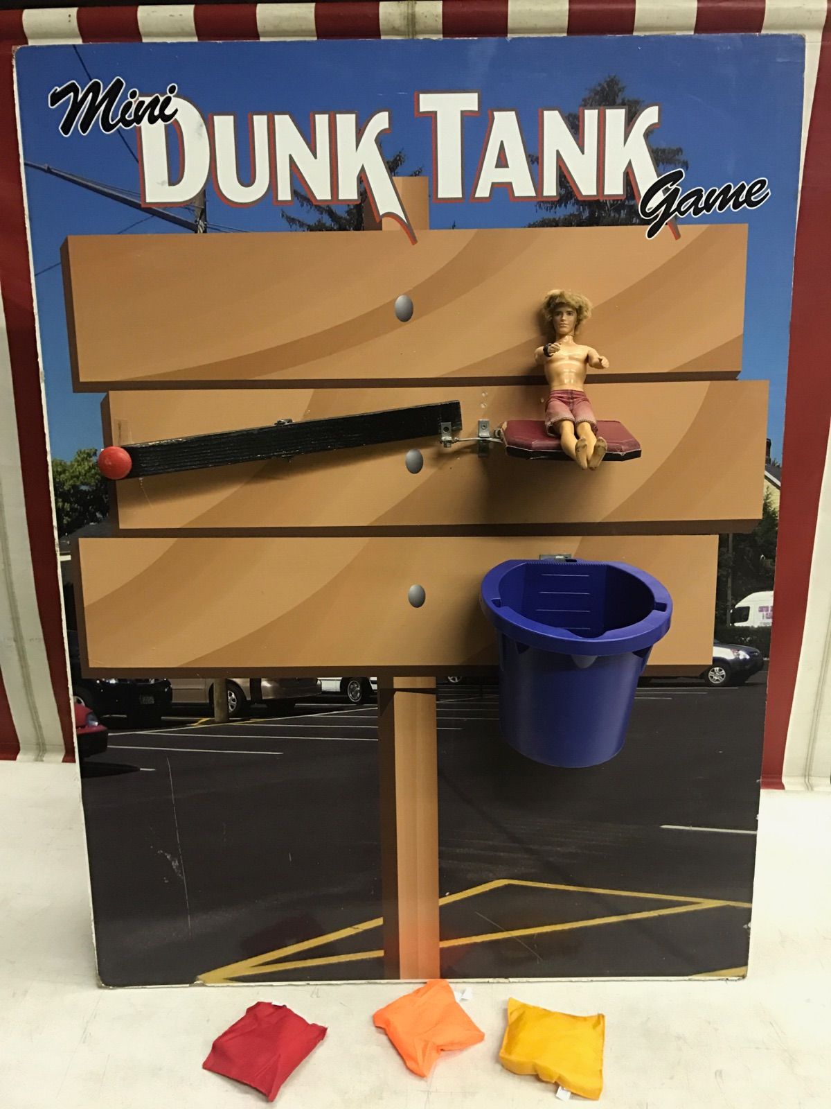 MINI DUNK TANK