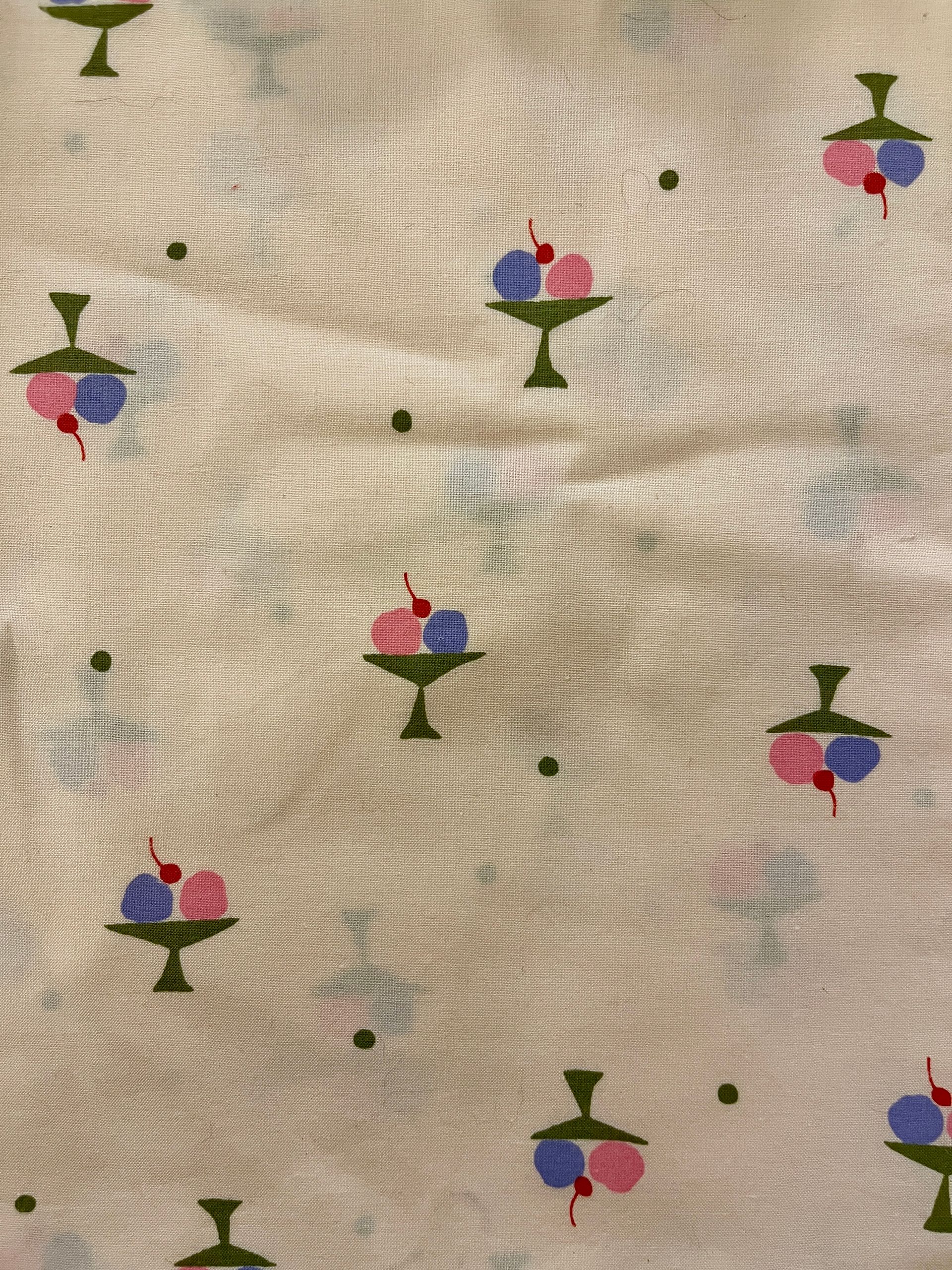 Vintage 70's Ice Cream Sundae - Unknown Designer