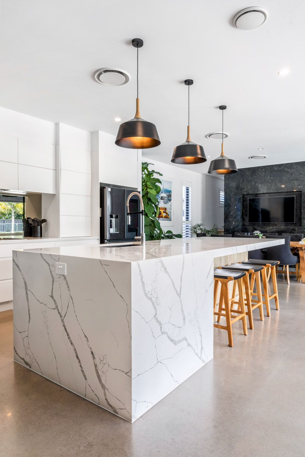 Large White Kitchen - Benchtops on the Sunshine Coast, QLD