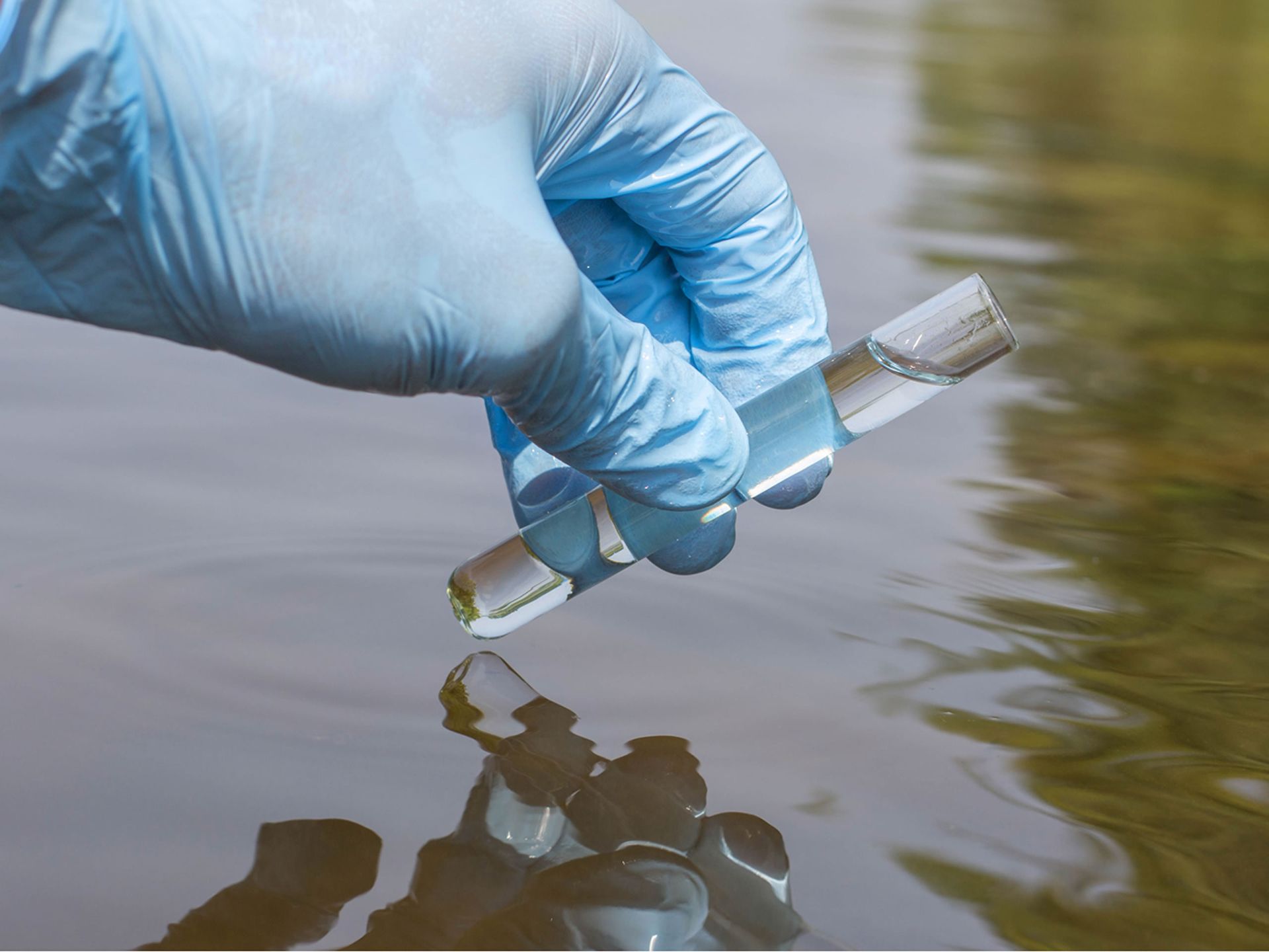 Porque-realizar-analisis-de-agua