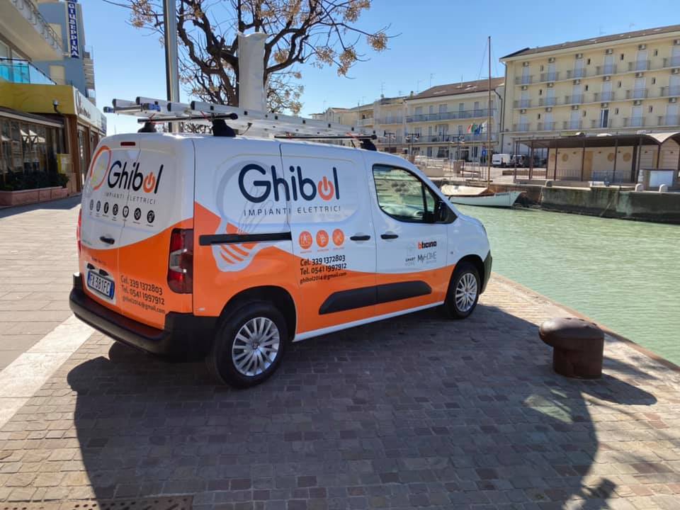 furgone della Ghibol Impianti