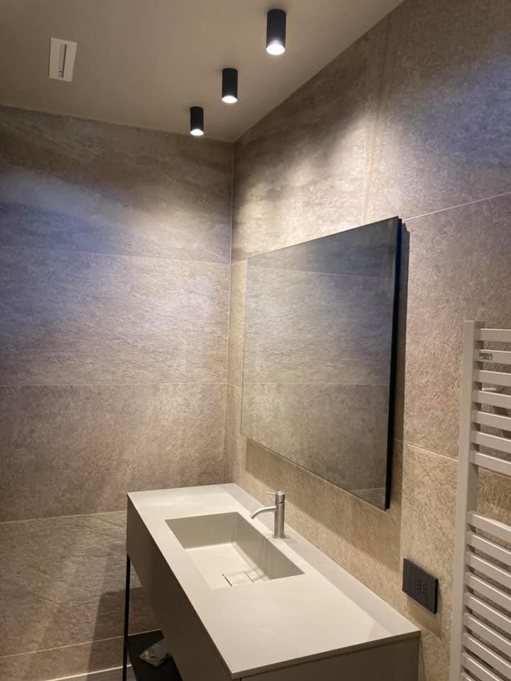 illuminazione Led mobile bagno