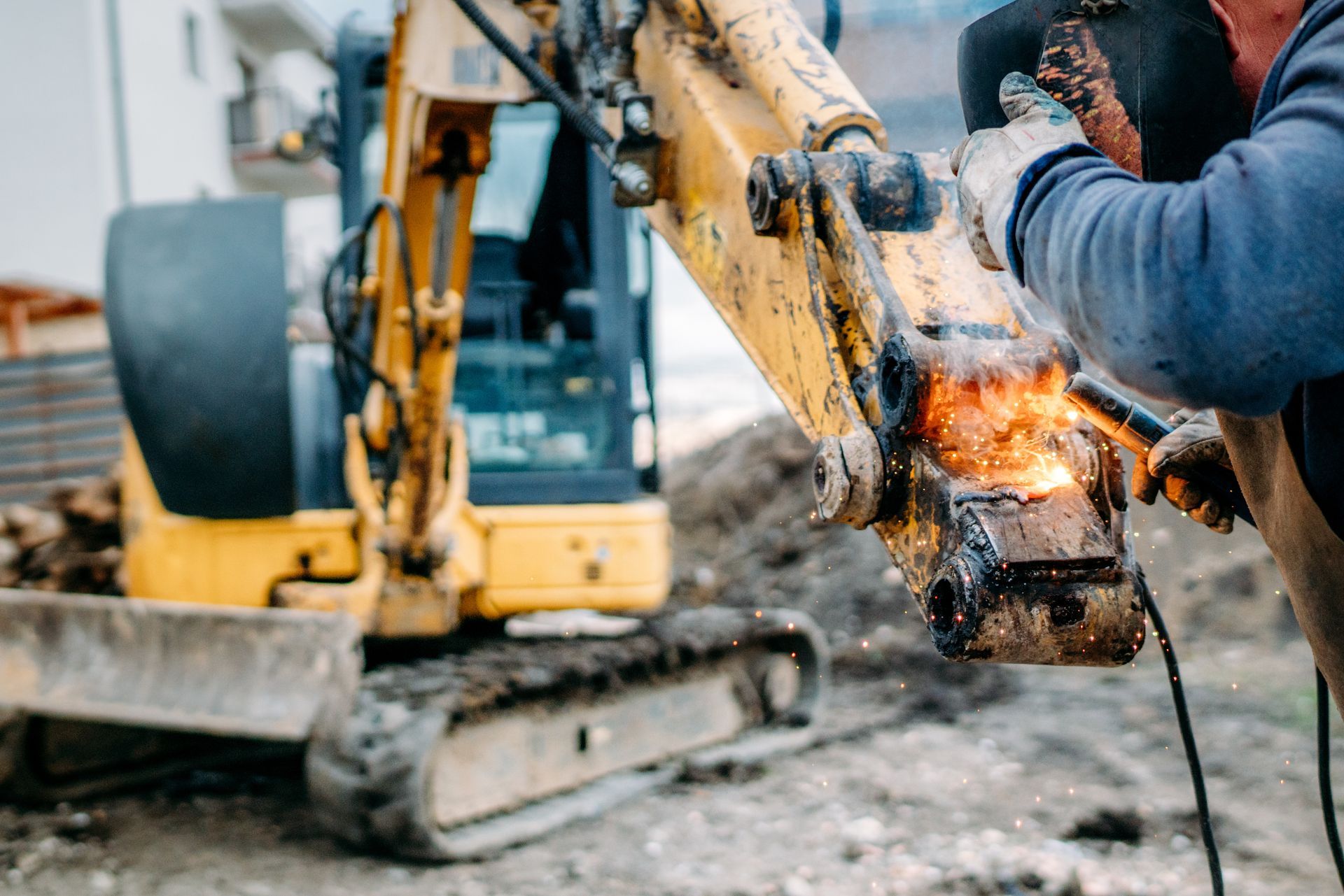 Mobile equipment repair Moncks Corner SC